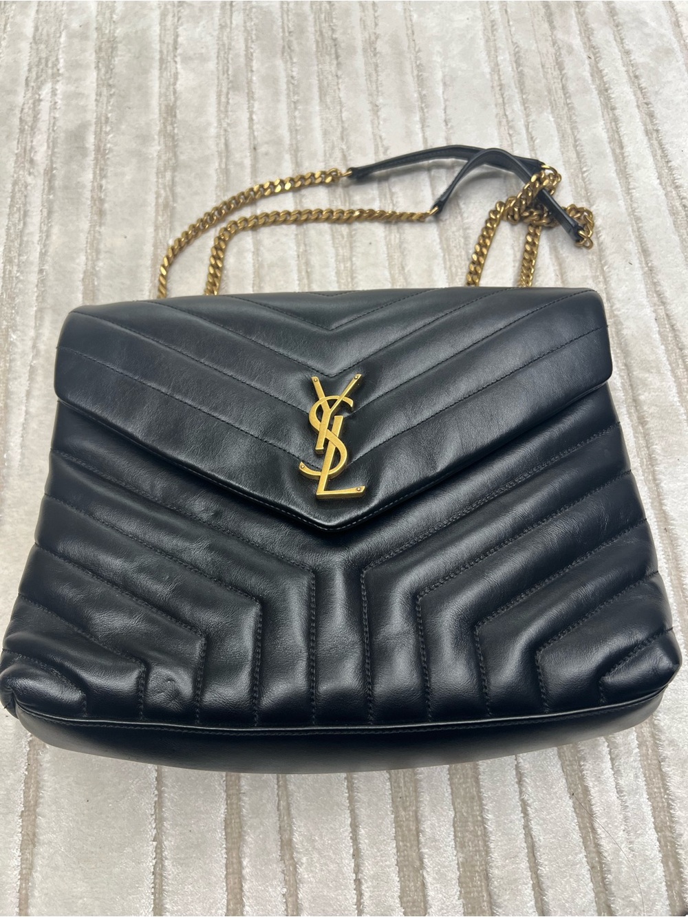 Saint Laurent Black Quilted Leather Shoulder Bag with Gold Hardware - Picture 3 of 8